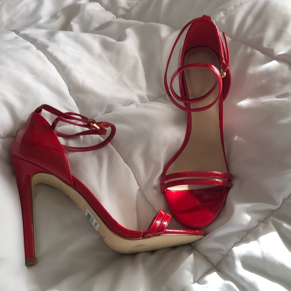 NEW Aldo red heels